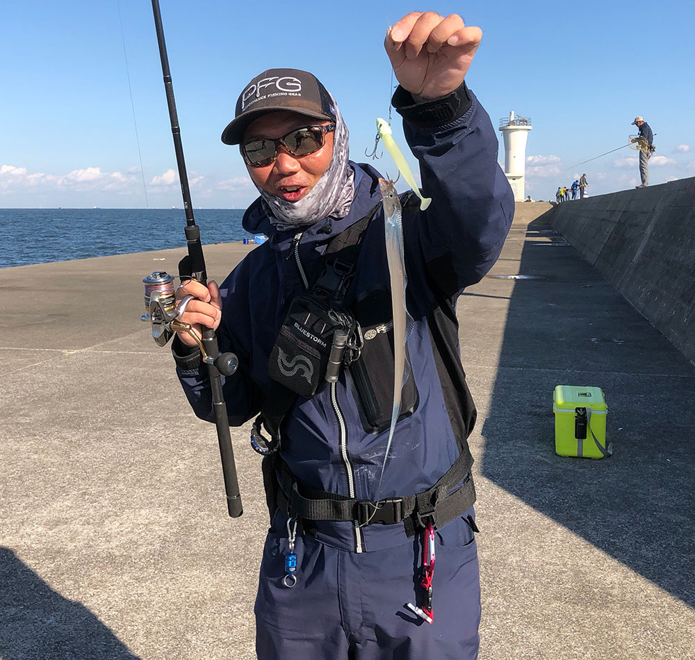 始めて太刀魚釣りました